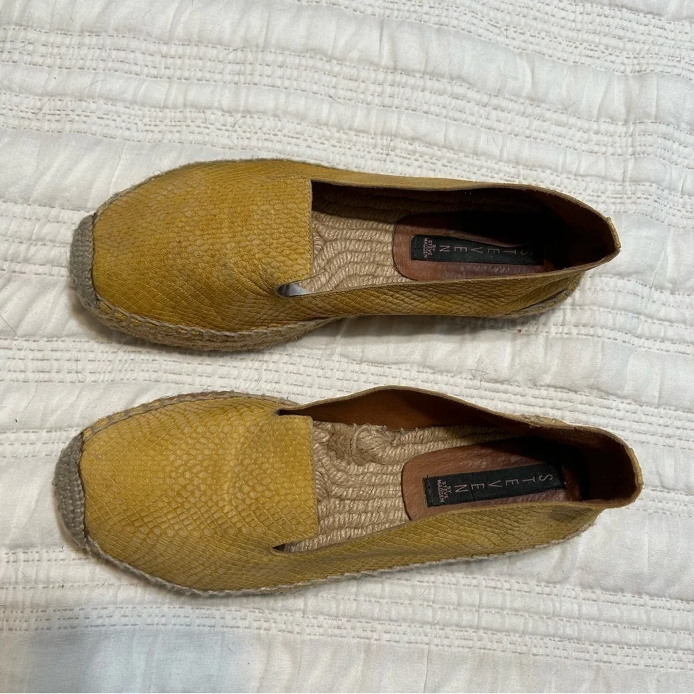 Steven Yellow Leather Espadrille Flats Snake Skin Texture​​